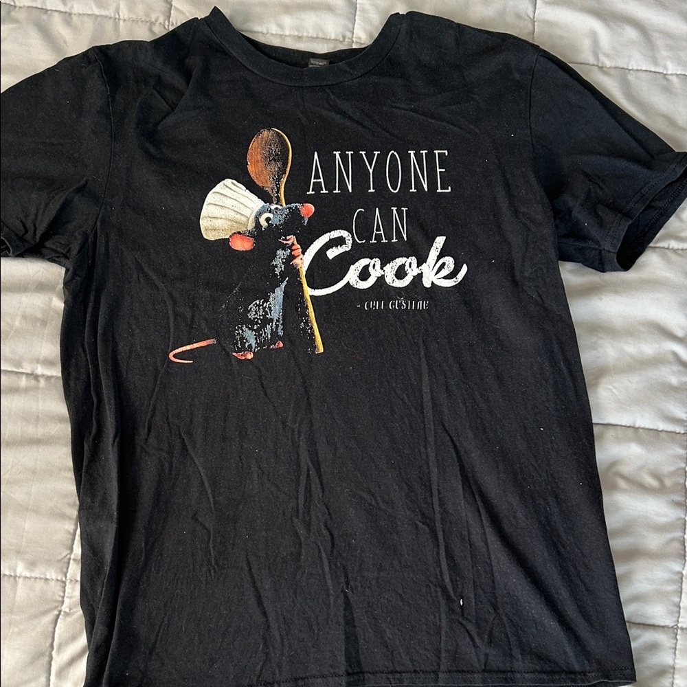 Disney Pixar’s anyone can cook, ratatouille lightweight Gildan t-shirt